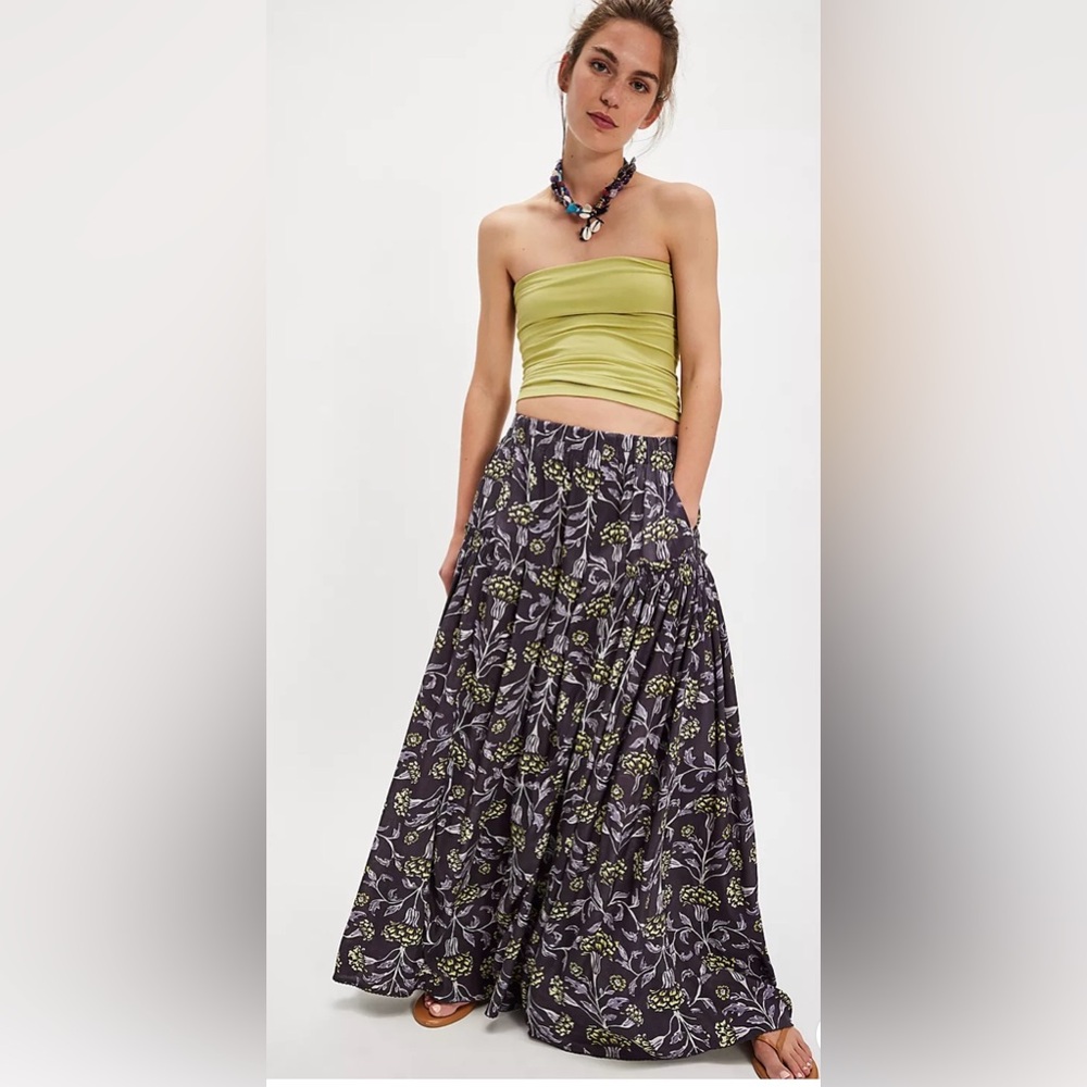 New! Free People So Charming Wide-Leg Pants in the ditsy burgundy floral